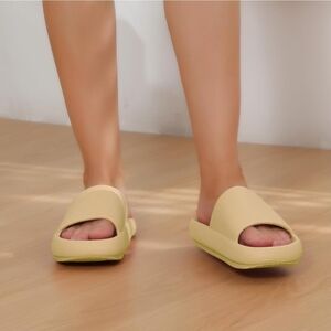 Women Comfy Cushioned Pillow Soft Cloud Slipper Sandal Slides, Thick Sole KHAKI